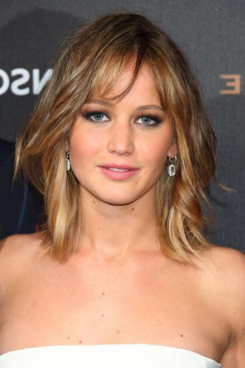 Тени для голубых глаз блондинок. Макияж для блондинок с голубыми глазами: 12 правил