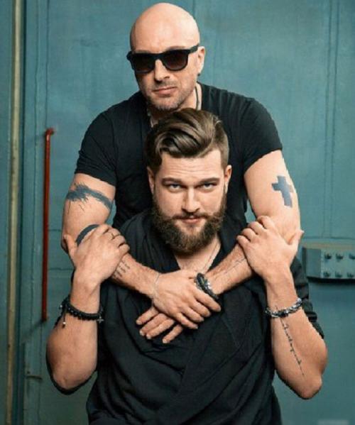 Жены Нагиева Дмитрия. Единственная, кто смог окольцевать ветреного холостяка: как выглядит жена Дмитрия Нагиева, с которой он прожил 18 лет 19 Жены Нагиева Дмитрия. Единственная, кто смог окольцевать ветреного холостяка: как выглядит жена Дмитрия Нагиева, с которой он прожил 18 лет 19