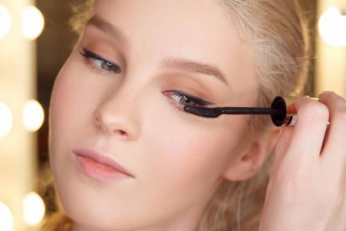 Легкий летний макияж. Как сделать летний макияж?