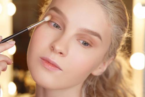 Легкий летний макияж. Как сделать летний макияж?