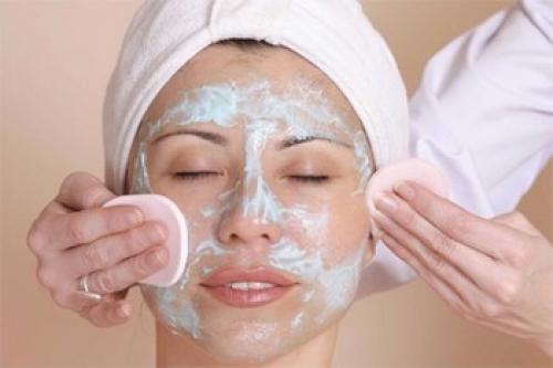 Маска для лица из майонеза. Майонезные маски для лица: легко, эффективно и всегда под рукой