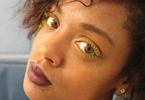 Фиолетовая тушь для ресниц. Макияж с белыми ресницами 14 Фиолетовая тушь для ресниц. Макияж с белыми ресницами 14