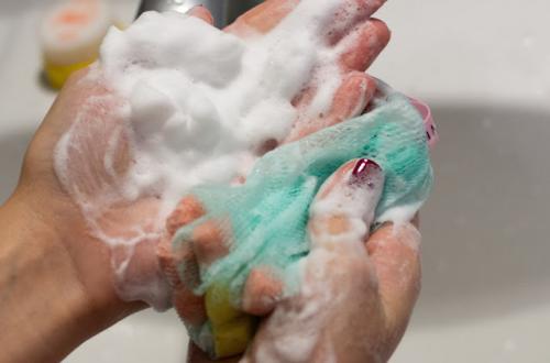 Гидрофильное масло от прыщей. Очищение проблемной кожи