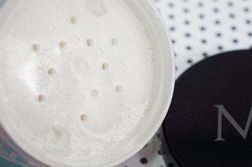 Транспарентная пудра топ. Лучшие прозрачные пудры: Make Up For Ever, Urban Decay, Mary Kay. Обзор