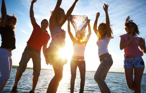 Как поднять настроение парню по переписке. 