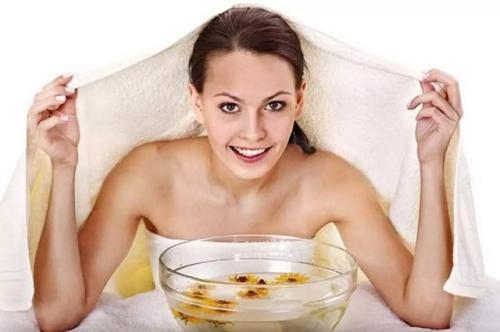 Паровые ванны для лица от морщин. Паровая баня для лица в домашних условиях: рецепты