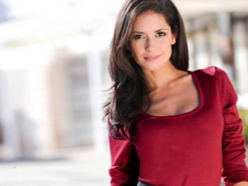 Макияж под красное платье. Макияж к красному платью 07