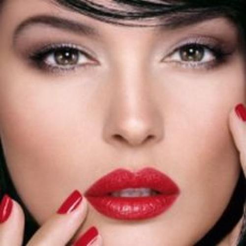 Макияж для брюнеток с зелеными глазами. Макияж для брюнеток