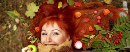 Тени для голубых глаз и рыжих волос. Кому идет рыжий цвет