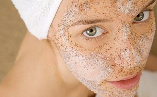 Лучший скраб для лица от черных точек. Обзор лучших скрабов от черных точек на лице
