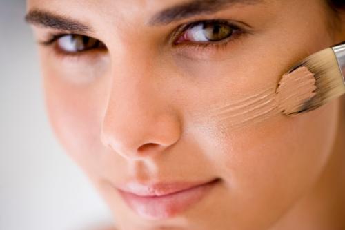 Тональный крем или пудра, что лучше. Что лучше: пудра или тональный крем для разных типов кожи? 13 Тональный крем или пудра, что лучше. Что лучше: пудра или тональный крем для разных типов кожи? 13