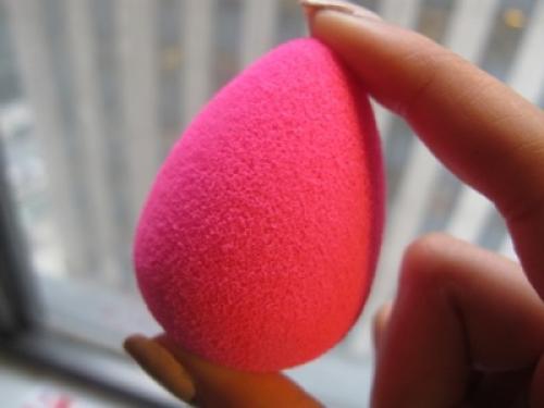 Нанесение тонального крема влажным спонжем. Какой выбрать?