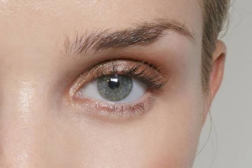 Оранжевая тушь для ресниц. Макияж с бордовой тушью для ресниц: 13 идей