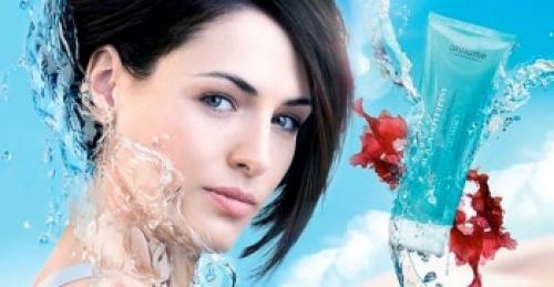 Как правильно наносить тональный крем на проблемную кожу: пошагово с фото