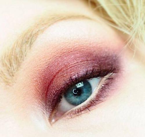 Оранжевая тушь для ресниц. Макияж с бордовой тушью для ресниц: 13 идей