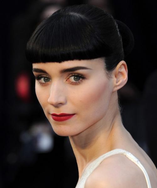 Макияж под белое платье. Общие правила создания мейкапа к белому платью 13 Макияж под белое платье. Общие правила создания мейкапа к белому платью 13