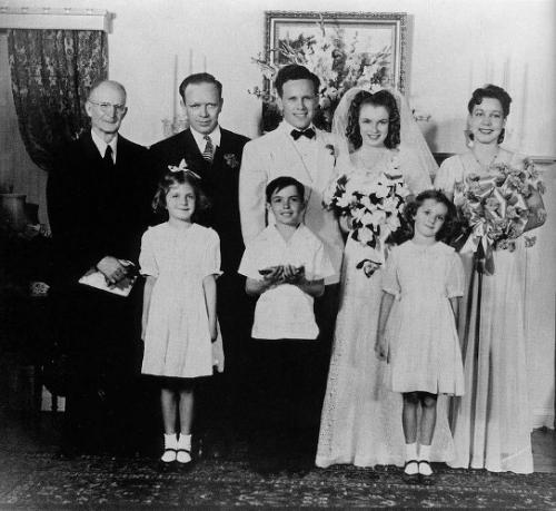 Мэрилин Монро. Биография