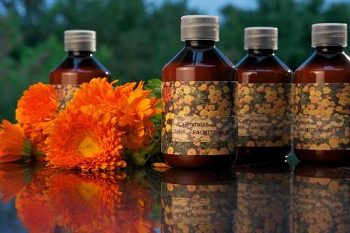 Настойка календулы. Лечебные свойства, состав и польза