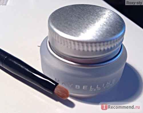 Подводка для глаз зеленая. Цветная подводка для зеленых глаз 30