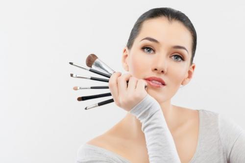 Синева под глазами у женщин причины. Синяки под глазами: возможные причины появления