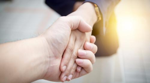 Как осенью поднять себе настроение. 10 способов поднять настроение осенью 05