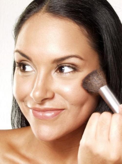 Что лучше тональный крем или пудра. Что лучше: пудра или тональный крем? 08 Что лучше тональный крем или пудра. Что лучше: пудра или тональный крем? 08