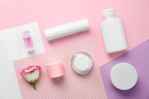 Срок годности крема для лица. Сколько живет косметика: срок годности любимых продуктов