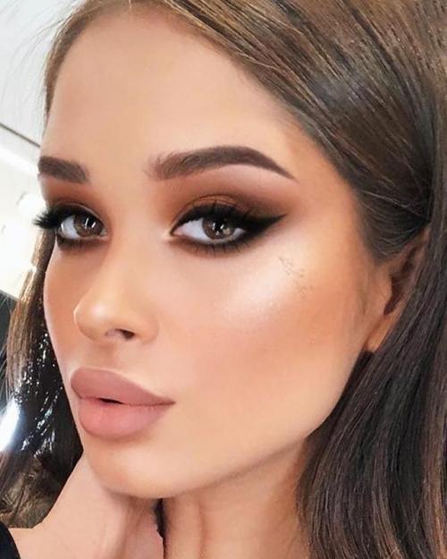 Макияж для брюнеток с карими глазами дневной. Правила наложения макияжа 11