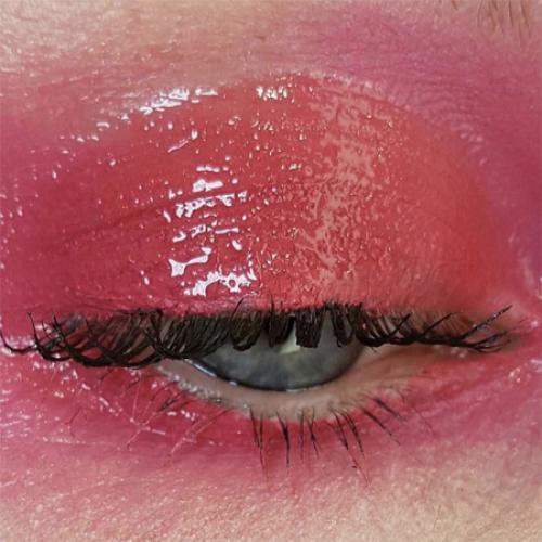 Тени с эффектом влажных век. Макияж с эффектом влажных век: 3 варианта 13