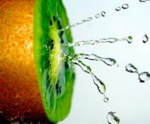 Пилинг из киви в домашних условиях. Маски из киви — домашние рецепты красоты