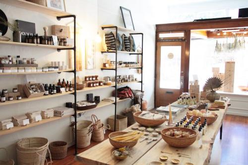 Косметика своими руками на продажу. Как заработать на косметике ручной работы