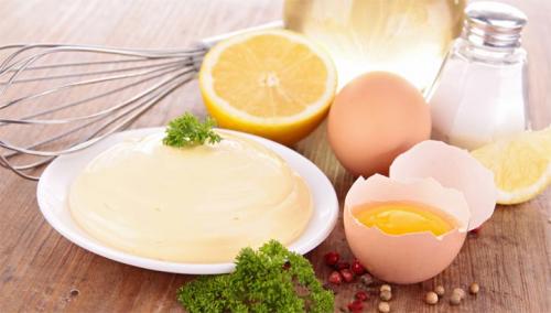 Майонез для сухих волос. Польза майонеза для волос