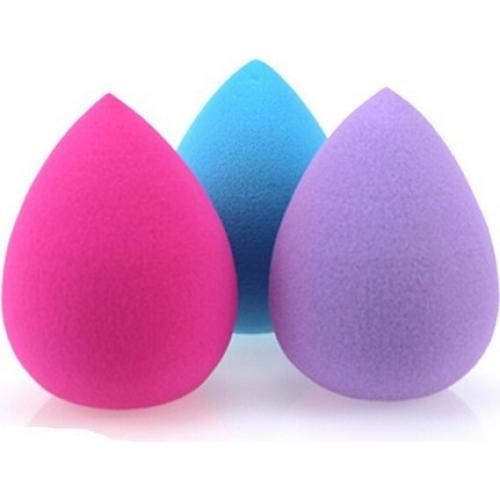 Как правильно наносить тональный крем спонжем. Как правильно наносить тональный крем кистью, спонжем и руками. Как наносить тональный крем на лицо правильно – эффект натуральной кожи, а не маски