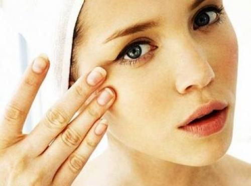 Зеленые круги под глазами. Tpk eti Lady