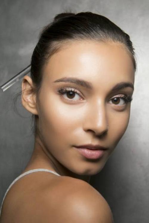 Макияж для карих глаз синие тени. Цветовая гамма для макияжа карих глаз