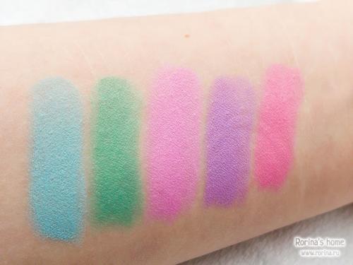 Розовая тушь бьюти бомб. Косметика Кати Адушкиной: для детей или нет? Линейка «Бьюти Бомб» — косметика Кати Адушкиной, популярного молодого блогера. Точнее девушка стала лицом бренда, всячески прорекламировав его и записав музыкальный клип на песню с одноименным названием.