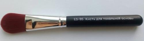 Кисть для тонального крема, как пользоваться. Какие есть виды