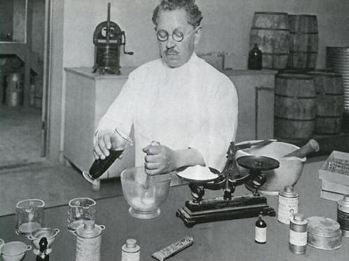 Из чего делают тональный крем. Тональный крем