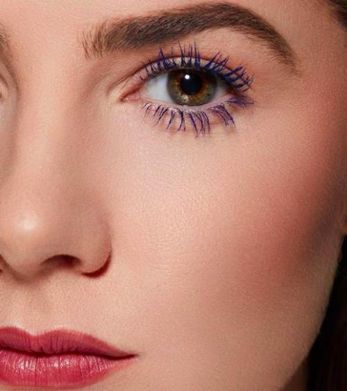 Пудра заменяющая тональный крем. Чем заменить тональный крем летом?