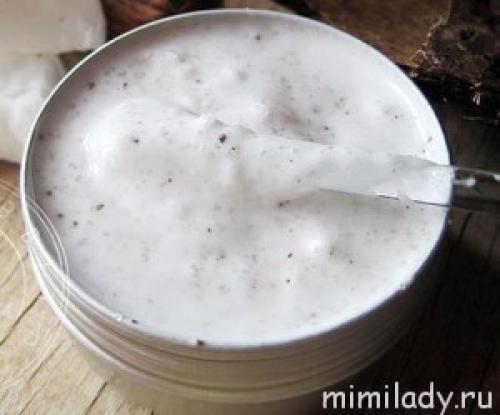 Как сделать лицо белым. Маскирующая косметика 03