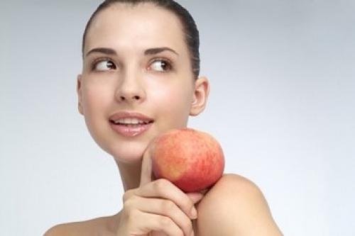 Маска для лица из персика и сметаны. Персиковые маски для лица: подарите своей коже нежность и бархатистость