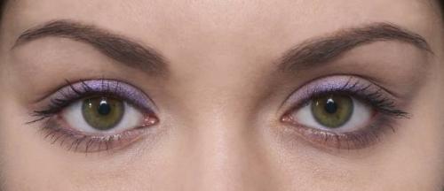 Какой цвет карандаша подходит для зеленых глаз. Особенности подбора цветов для зеленых глаз разных оттенков