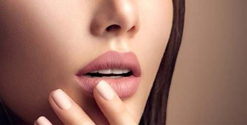 Не идет помада. Что можно сделать с помадой, если вам не подошел цвет