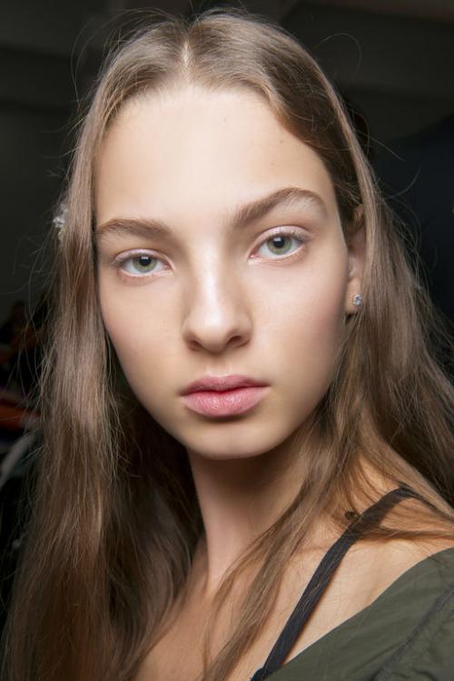 Миндалевидные глаза. Какой make-up подходит?