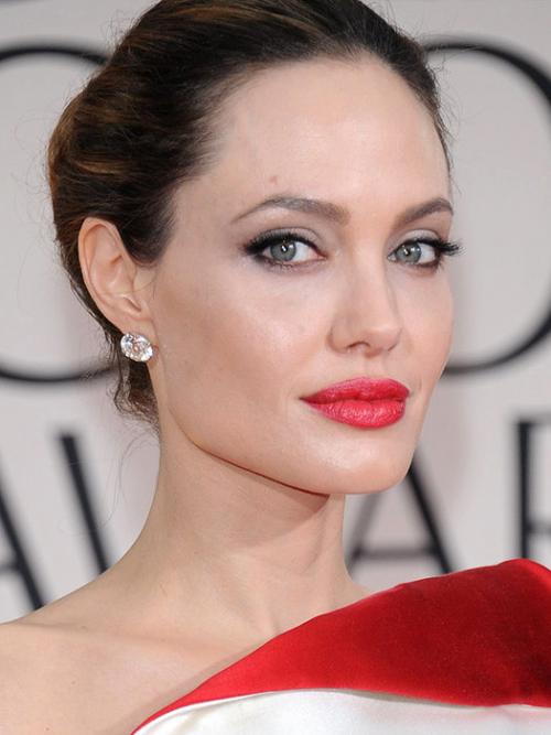 Миндалевидные глаза. Какой make-up подходит?