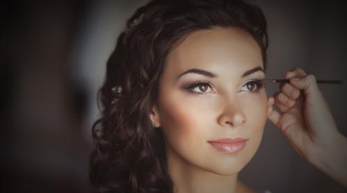 Стильный макияж для брюнеток. Макияж для брюнеток