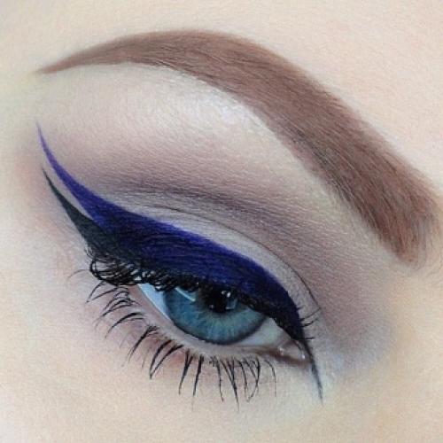 Макияж для зеленых глаз маленьких глаз. Особенности макияжа для маленьких глаз 20