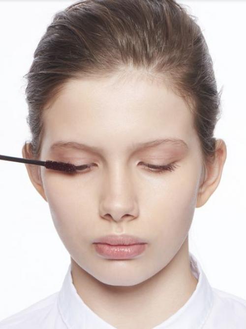 Безопасный состав туши для ресниц. Из чего делают тушь для ресниц?