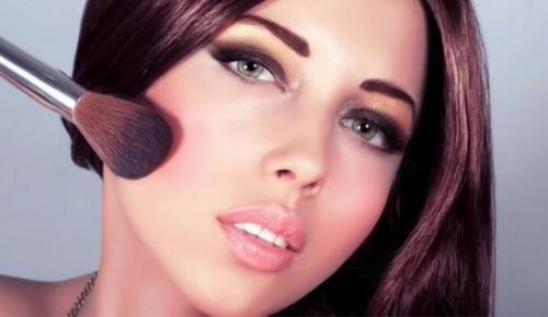 Макияж правильный для брюнеток. Красивый макияж для брюнеток 02 Макияж правильный для брюнеток. Красивый макияж для брюнеток 02