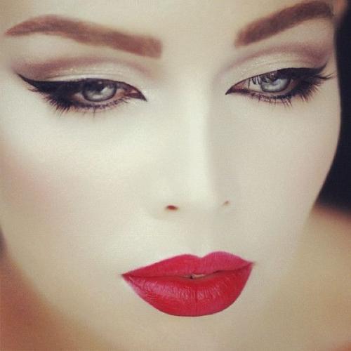 Свойства туши для ресниц. Туши для ресниц, какие бывают?